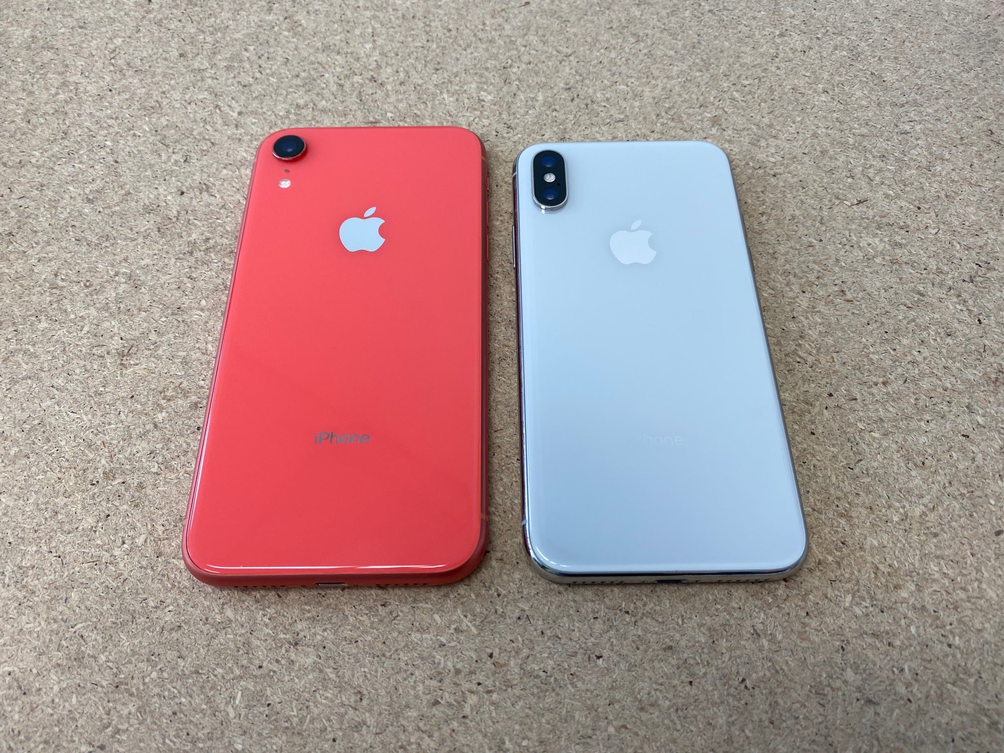 What's the difference between the iPhone X and iPhone XR? – Frank Mobile