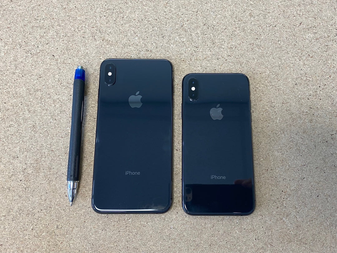 Apple iPhone XS Max vs Apple iPhone XS 