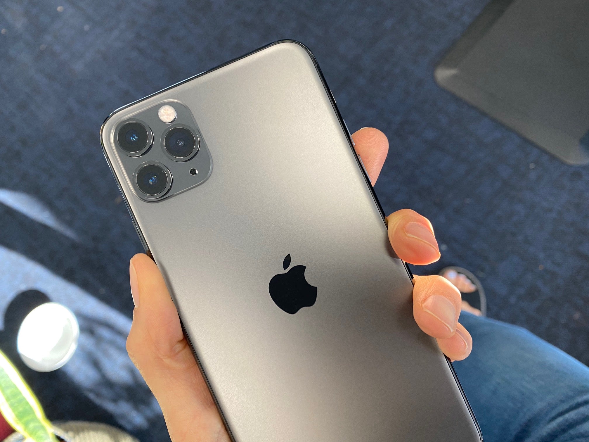 can iphone 11 pro get 5g